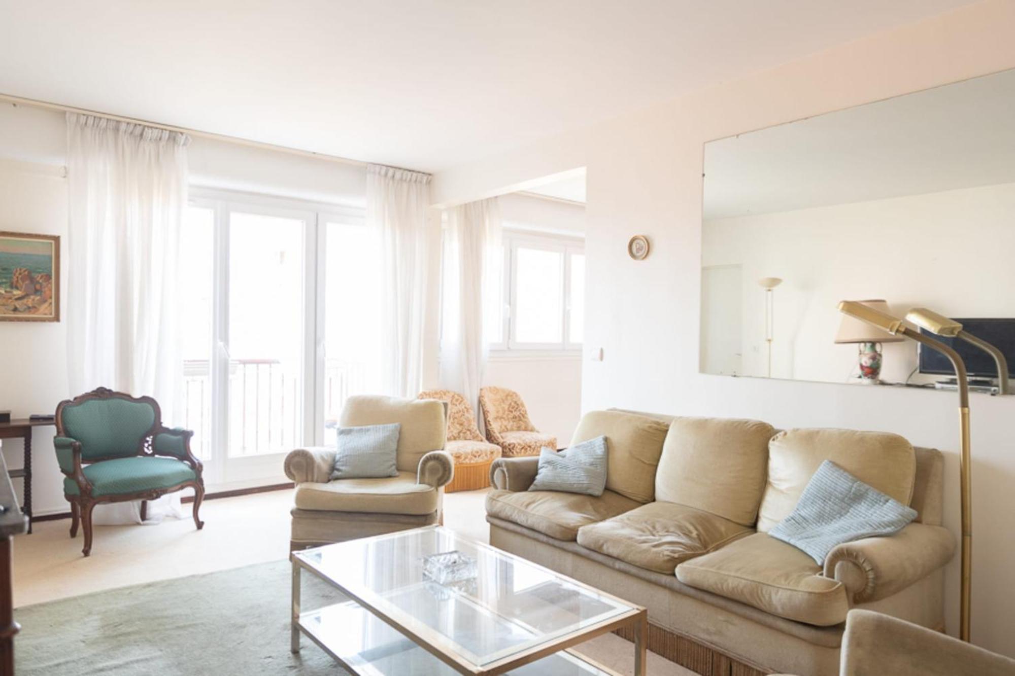 Apartamento Lovely 66 M 2 Steps From The City Center Boulogne-Billancourt Exterior foto